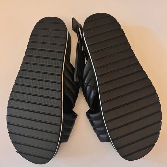 Time and Tru Women's Cross Strap Black Sandals  Sz 7 - Picture 7 of 13